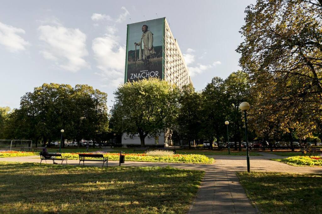 Lägenhet Marszalkowska 111a - Good *